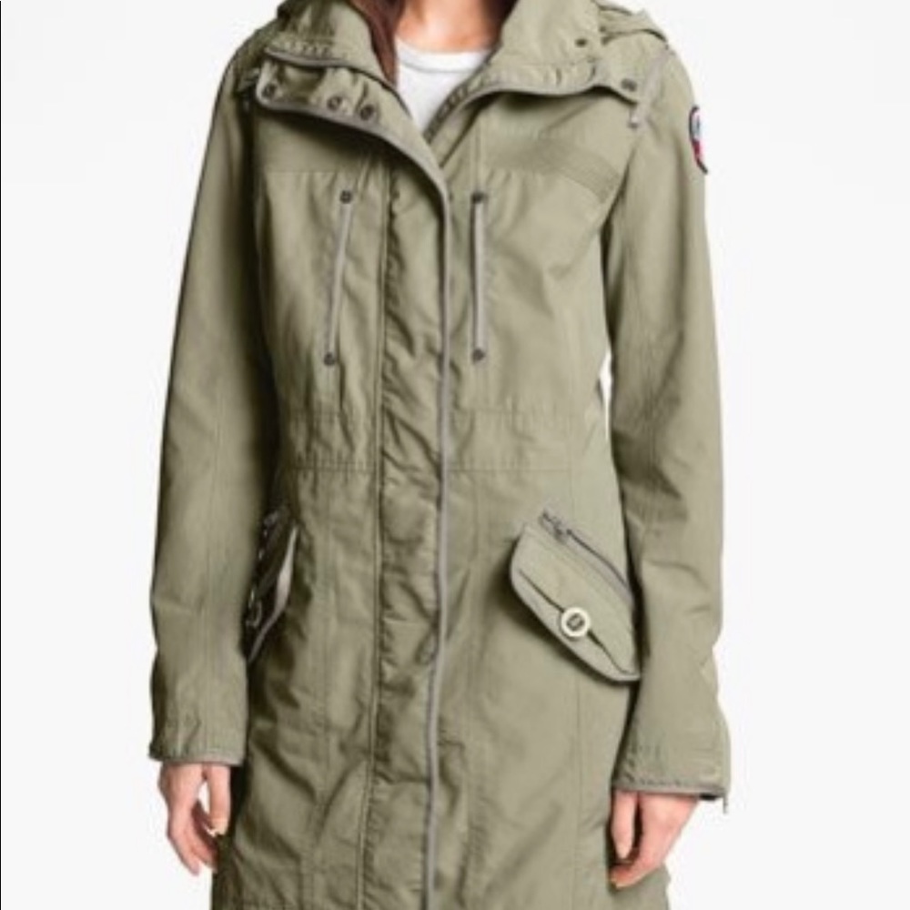 Pajar long jacket with detachable hood